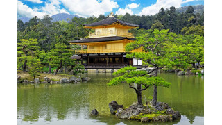Chùa Vàng Kinkaku nổi tiếng với lối kiến trúc độc đáo